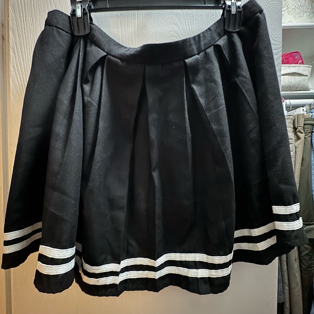 Hot Topic Black Skater Skirt with White Stripes